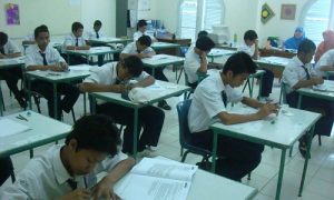 Sembilan siswa SMART Ekselensia Indonesia berhasil lolos dalam SNMPTN tahun 2021 dan berhasil masuk Perguruan Tinggi Nasional (PTN).