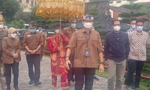 sandiagai uno