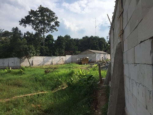 Proses pemagaran lahan yang disebut sebut rencanya akan dibangun menjadi tempat usaha Rumah Pemotongan Hewan (RPH).