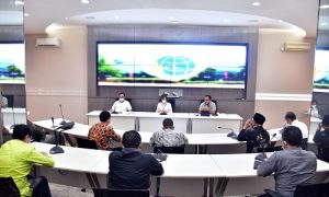 Pimpinan dan Anggota Komisi I DPRD Provinsi Jawa Barat melaksanakan kunjungan kerja Ke Kementrian Agraria dan Tata Ruang Badan Pertanahan Nasional RI Jakarta. Selasa, (20/4/2021).Kunjungan tersebut bertujuan untuk konsultasi terkait aset milik Provinsi Jawa Barat. (Foto: Budi/Humas DPRD Jabar).