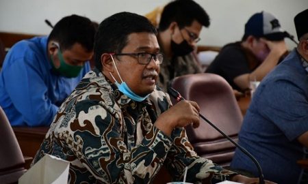 Sekretaris Komisi I DPRD Provinsi Jawa Barat Sadar Muslihat. (Foto : Tri Angga/Humas DPRD Jabar).