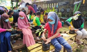 1 anak 1 pohon