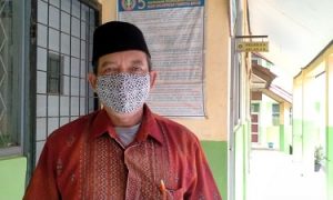 Deden Rukmana Pengurus PGRI Cabang Kecamatan Ciseeng Kabupaten Bogor.