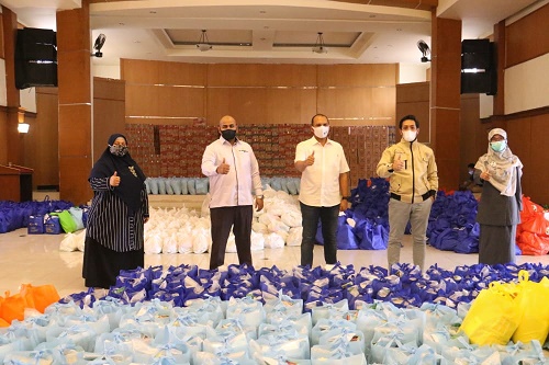 Komisi IV DPRD Kota Bogor melakukan sidak ke posko Logistik Darurat Gedung Wanita
