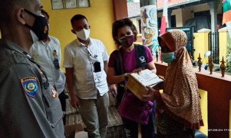 DPS beri bantuan kepada warga Cilendek timur