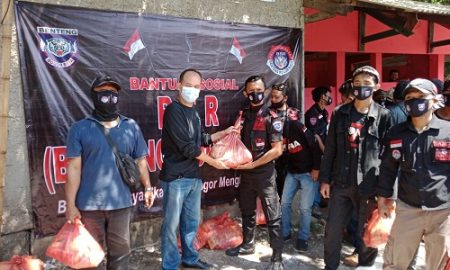 DPC BBR Kota Bogor serahkan bantuan berupa sembako kepada anggota