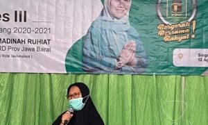 Hj. Neng Madinah Ruhiat