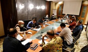 Rapat Internal Pimpinan dan Anggota Bapemperda DPRD Jabar bersama Biro Hukum dan HAM Pemerintah Provinsi Jawa Barat terkait dengan Persetujuan Perwakilan Fraksi - Fraksi untuk Pembahasan 6 Usulan Ranperda Pemerintah Provinsi Jawa Barat di DKI Jakarta, Kamis (2/9/2021).