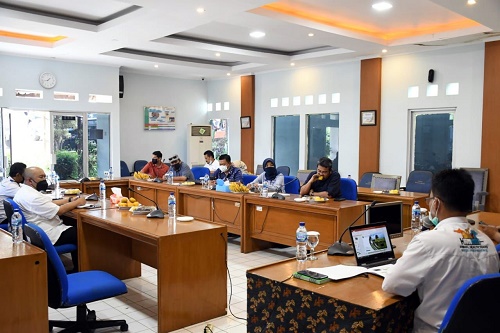 Komisi II DPRD Provinsi Jawa Barat melaksanakan Kunjungan Kerja ke UPTD Balai Perbibitan dan Pengembangan Inseminasi Buatan Ternak Sapi Perah Bunikasih Kabupaten Cianjur