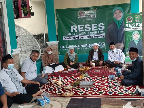Keterangan foto : Anggta DPRD Kota Bogor dari PKB melakukan reses dimasa dang ke-1 tahun 2021