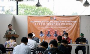 Ketua Komisi V DPRD Provinsi Jawa Barat, Abdul Haris Bobihoe saat menjadi keynotes speaker Focus Group Discussion