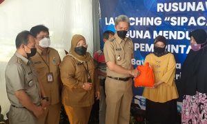 Wakil Walikota Bogor Dedie Rachim meresmikan aplikasi Sipacar milik UPTD Rusnawa