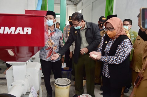 ade yasin di tanjungsari