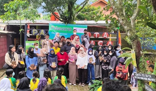 Peluncuran buku mahasiswa Unindra