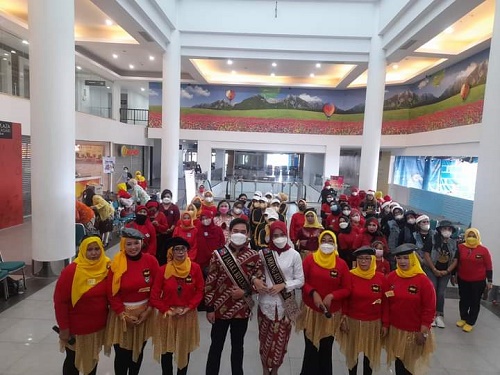 riny and friends