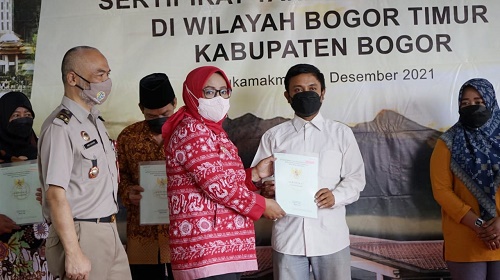 ade yasin
