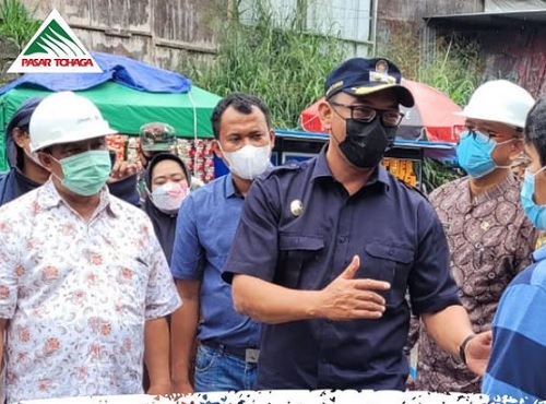 pasar cisarua,