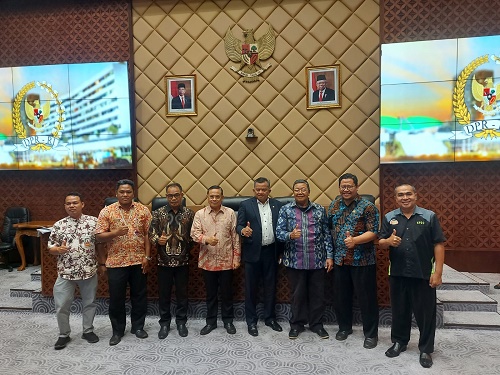 Sungai Cileungsi dan Cikeas