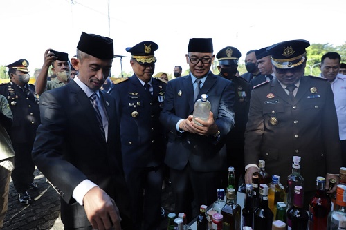 pemusnahan miras