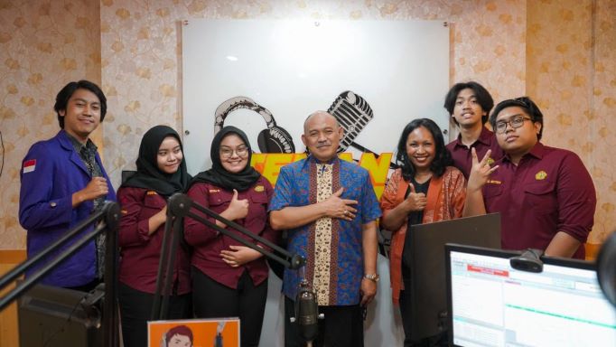 rektor unpak